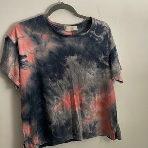 tie dye shirt size medium